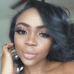 Meet your Posher, Chioma